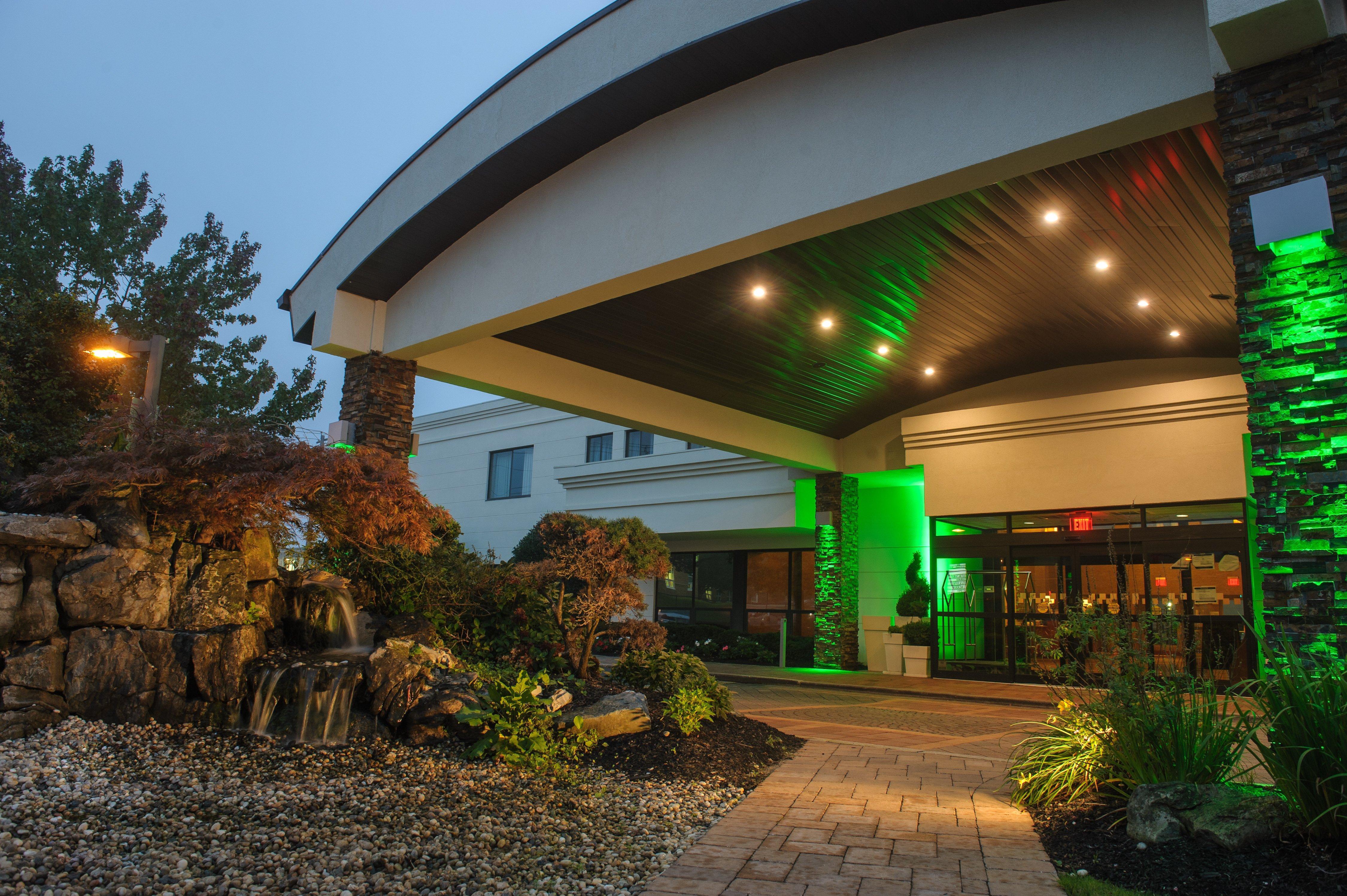 Holiday Inn Plainview-Long Island By Ihg Екстер'єр фото
