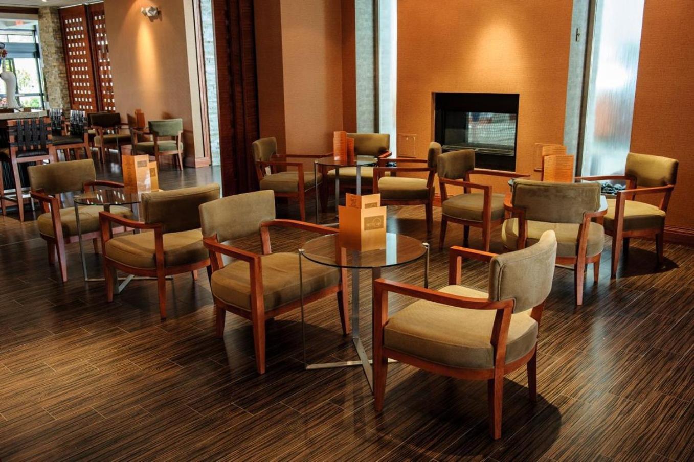 Holiday Inn Plainview-Long Island By Ihg Екстер'єр фото