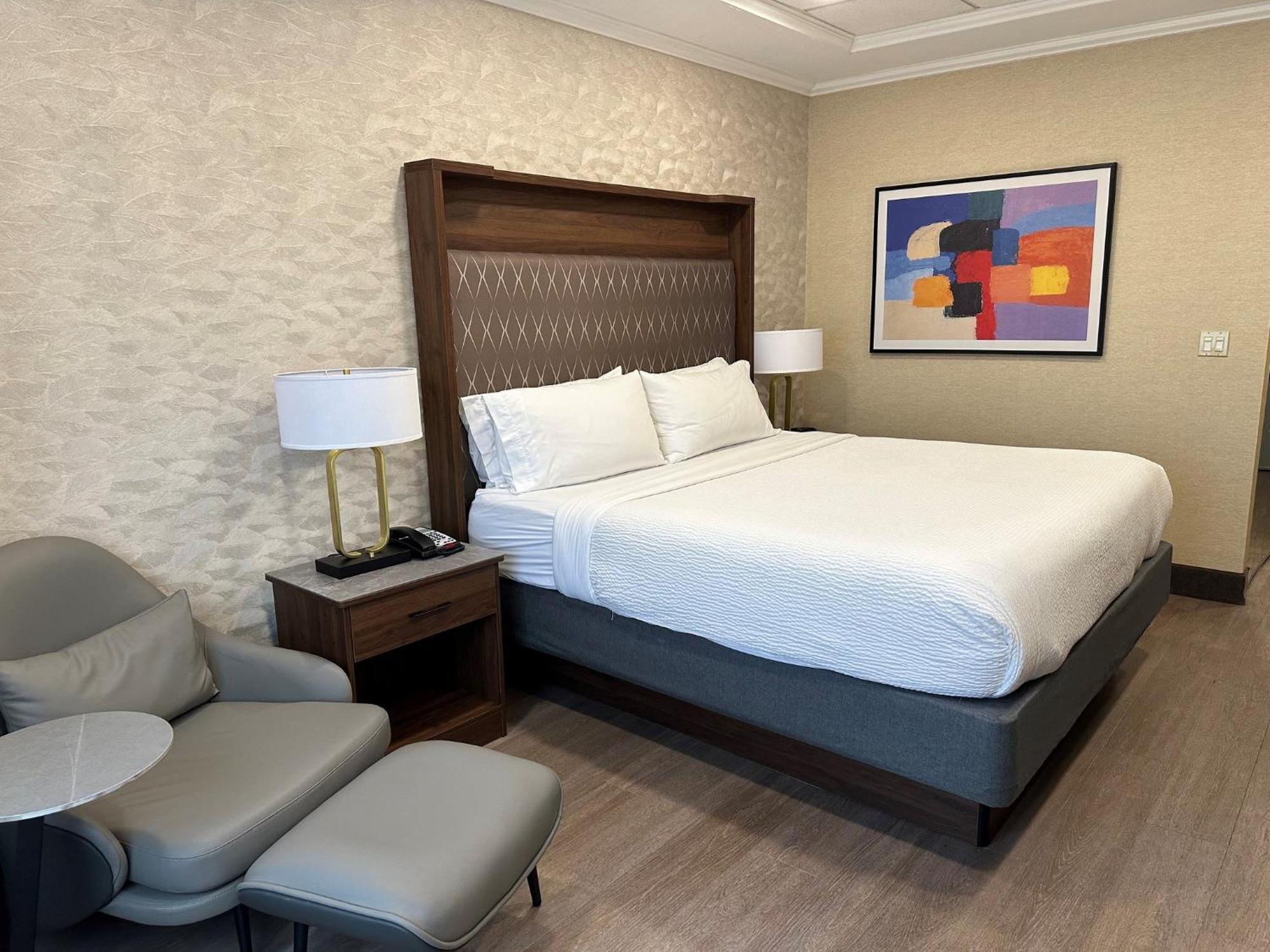 Holiday Inn Plainview-Long Island By Ihg Екстер'єр фото