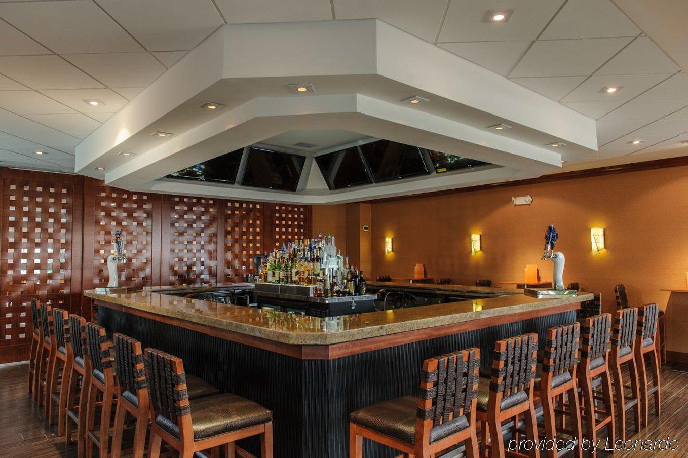 Holiday Inn Plainview-Long Island By Ihg Ресторан фото